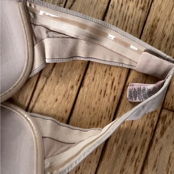 LASENZA STRAPLESS BRAS - Picture 6 of 9